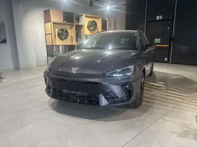 Cupra Leon Station Wagon 2.0 tdi Business 150cv dsg nuova a Ferrara