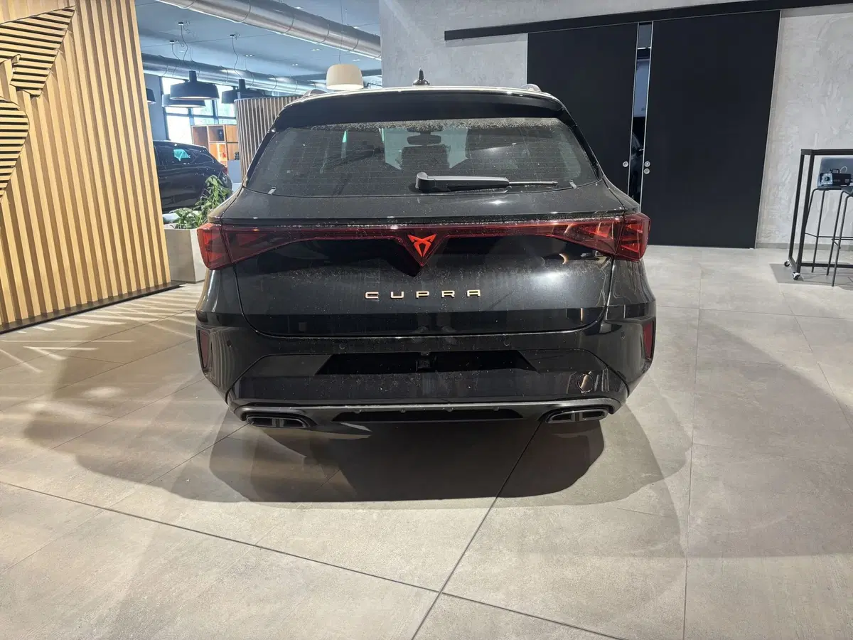 Cupra Leon Station Wagon nuova a Ferrara (6)