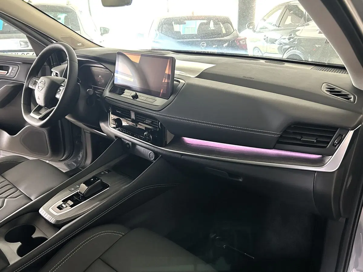 Nissan Qashqai nuova a Ferrara (12)
