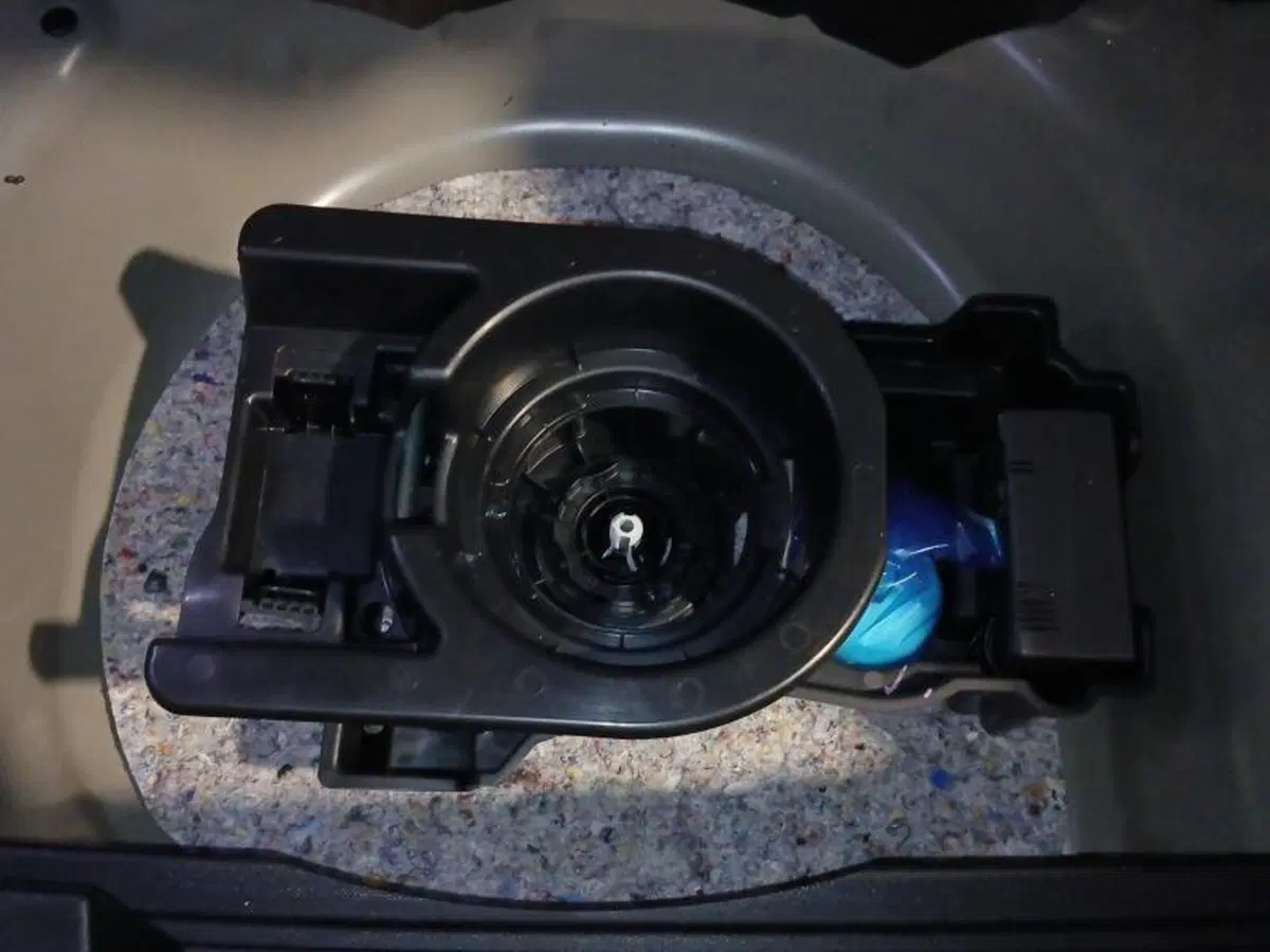 Opel Mokka usata a Genova (19)