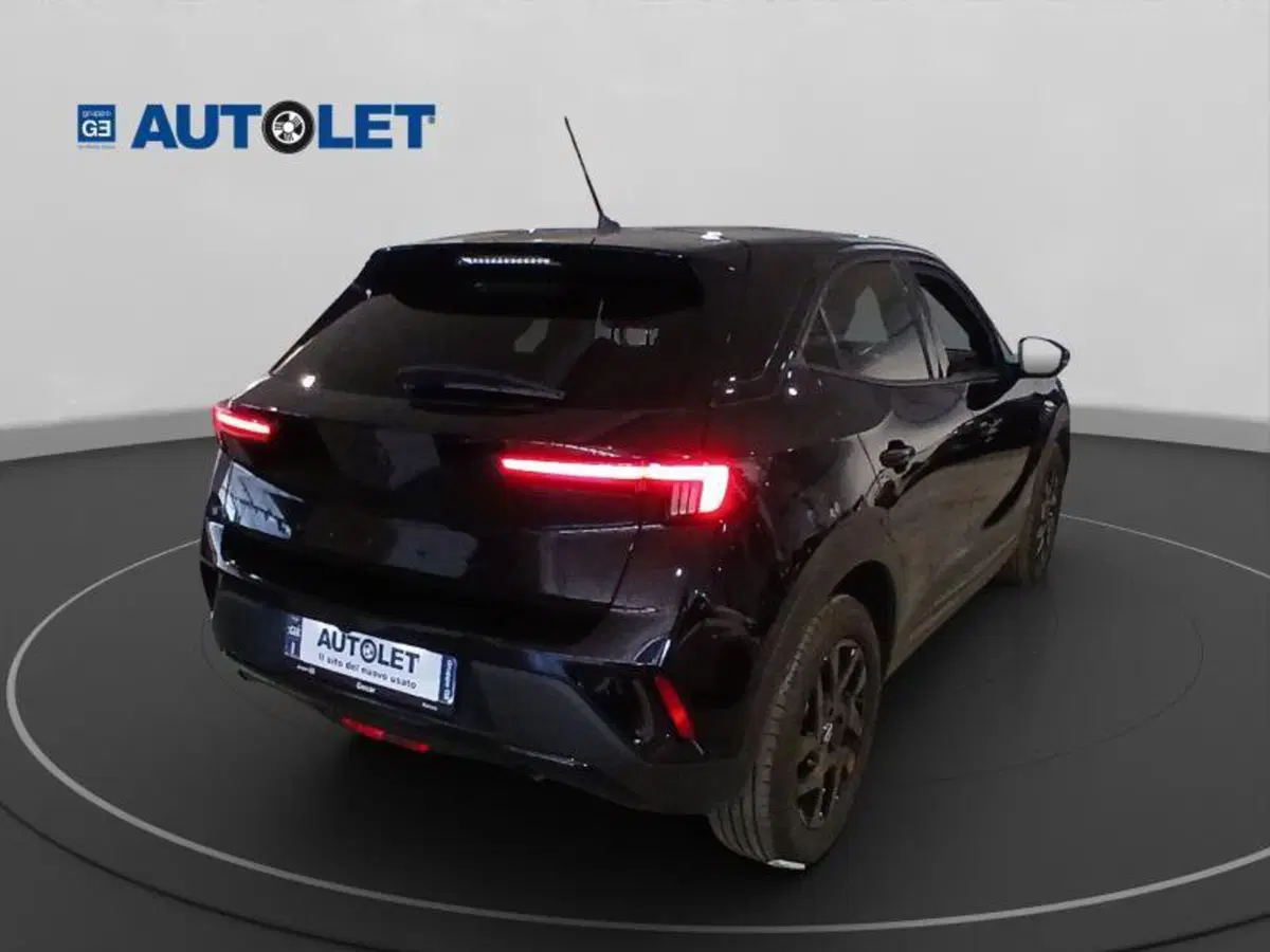 Opel Mokka usata a Genova (7)