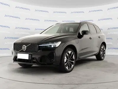 Volvo XC60 2.0 t6 phev Plus Dark awd auto nuova a Como