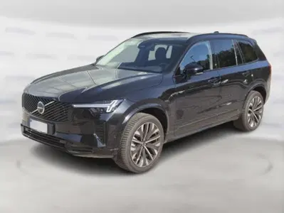 Volvo XC90 B5 AWD automatico Plus Dark del 2025 usata a Como