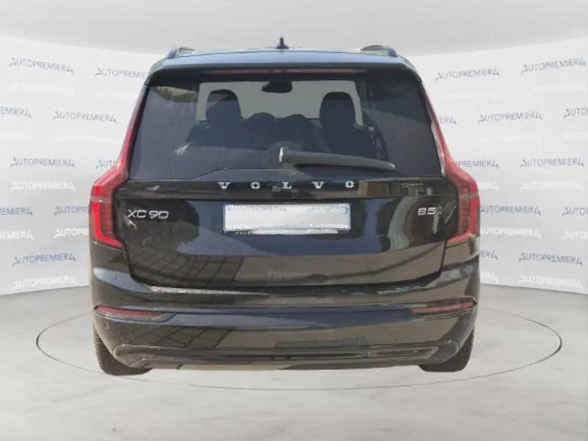 Volvo XC90 usata a Como (4)