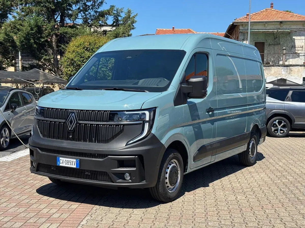 Renault Master Furgone usata a Pavia (2)