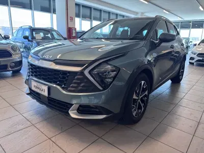 Kia Sportage 1.6 crdi mhev Style dct del 2023 usata a Messina