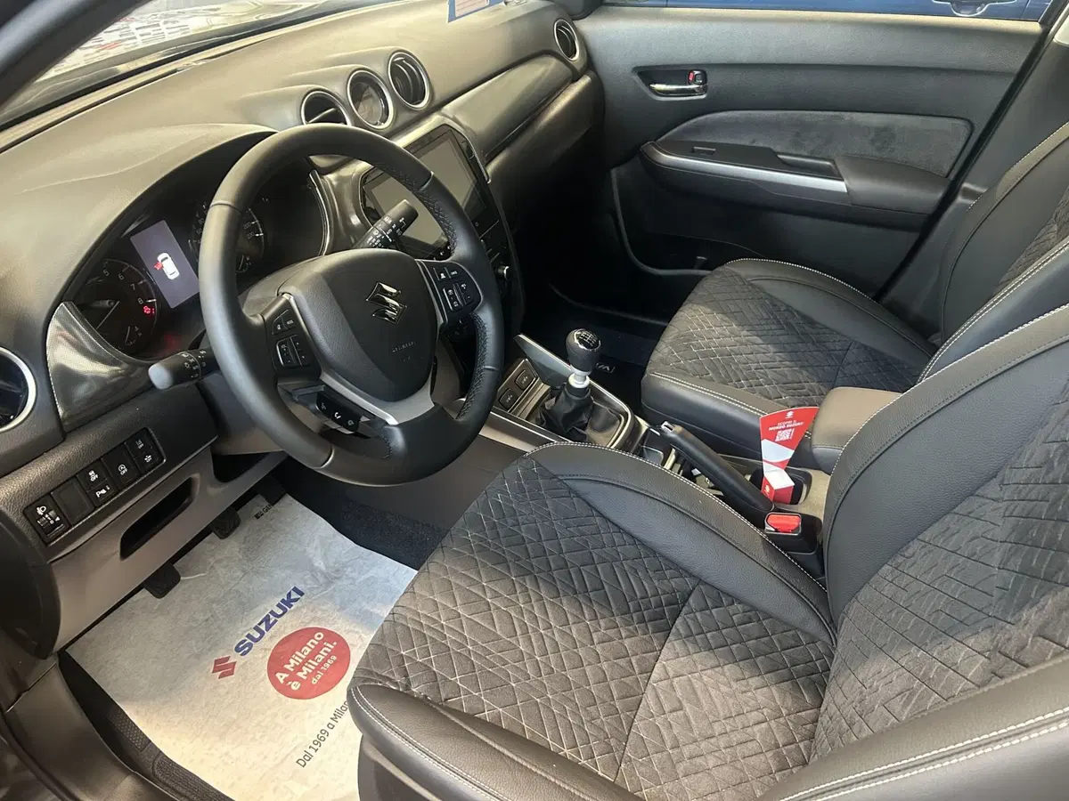 Suzuki Vitara nuova a Milano (2)