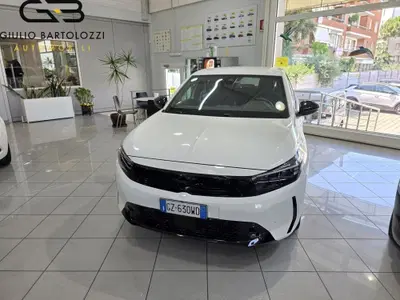 Opel Corsa 1.2 100 CV GS Line del 2025 usata a Prato