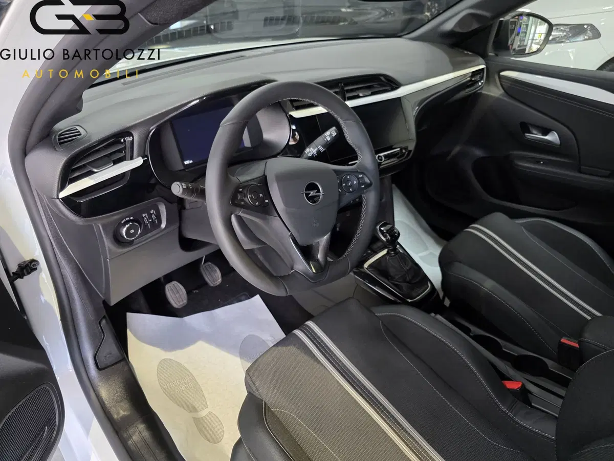 Opel Corsa usata a Prato (10)