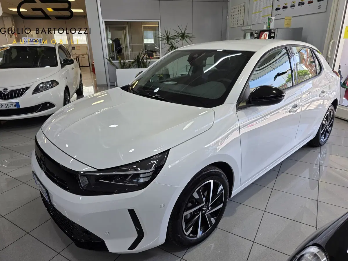 Opel Corsa usata a Prato (8)
