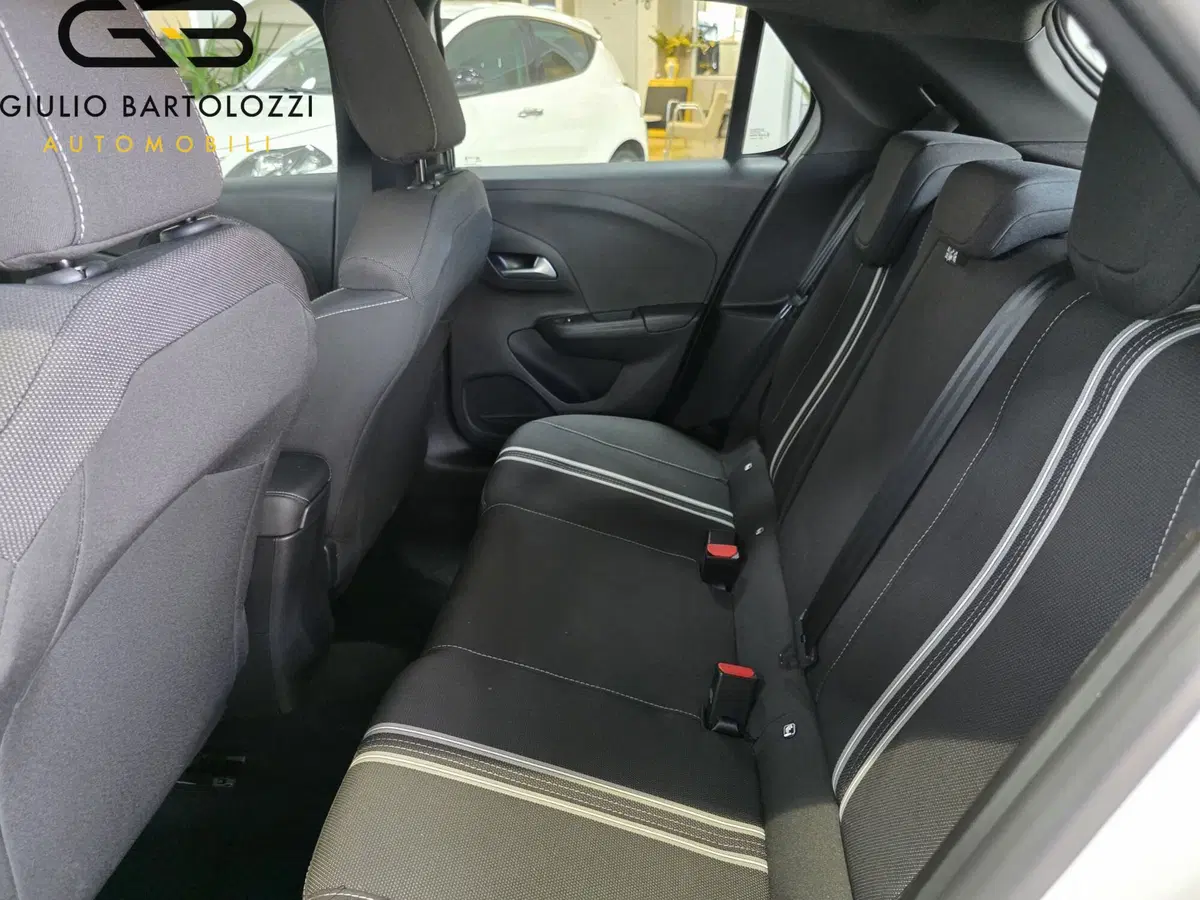 Opel Corsa usata a Prato (9)