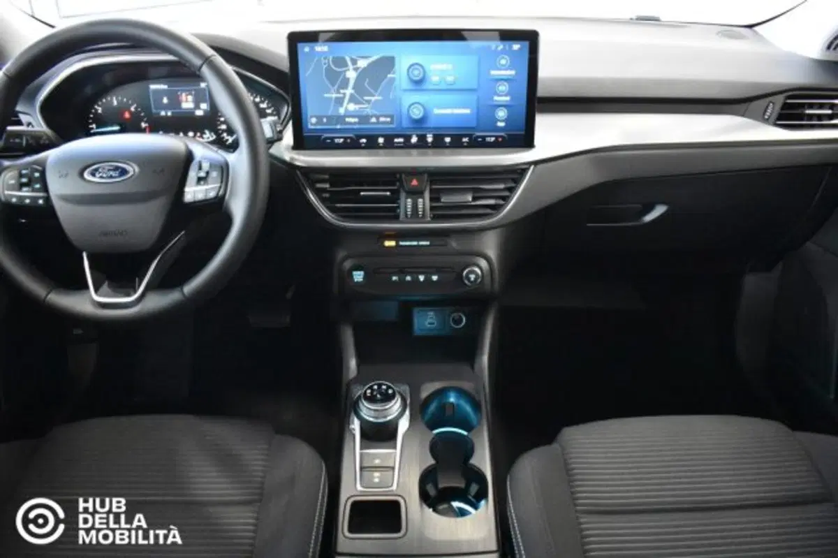 Ford Focus Station Wagon usata a Perugia (11)