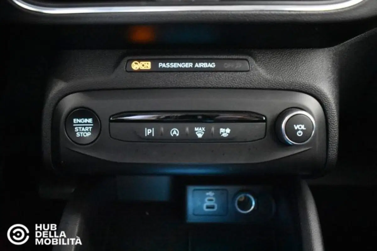 Ford Focus Station Wagon usata a Perugia (13)