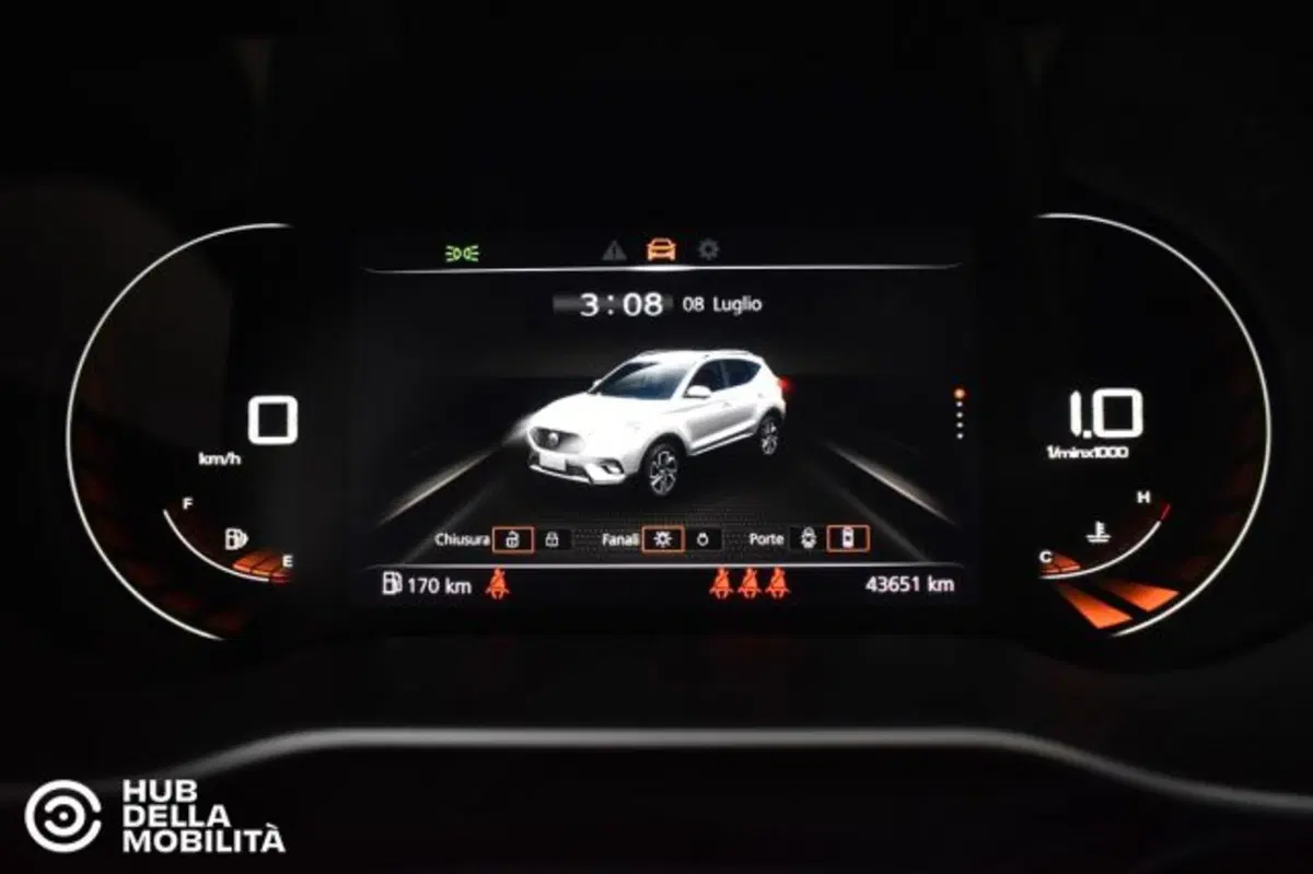 Mg ZS (2021-->) usata a Perugia (8)