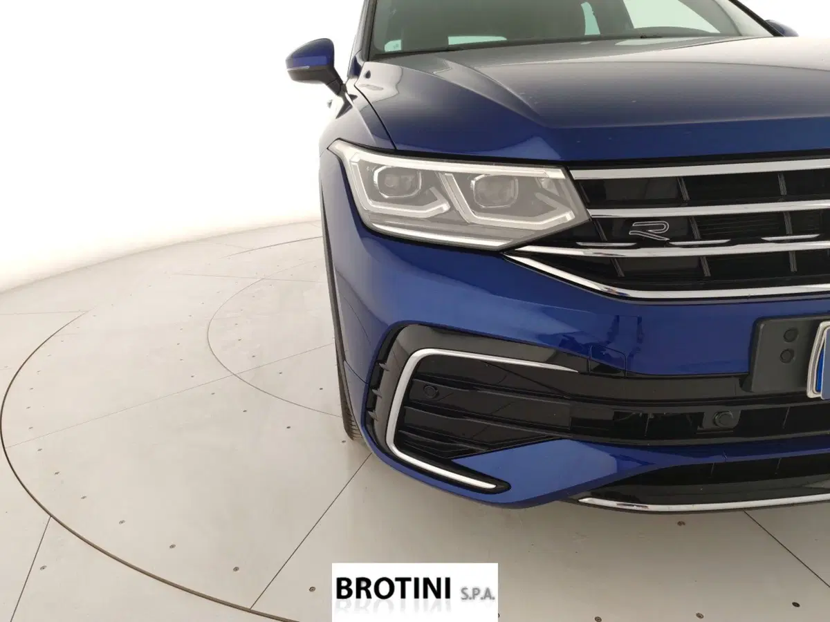 Volkswagen Tiguan usata a Massa-Carrara (5)