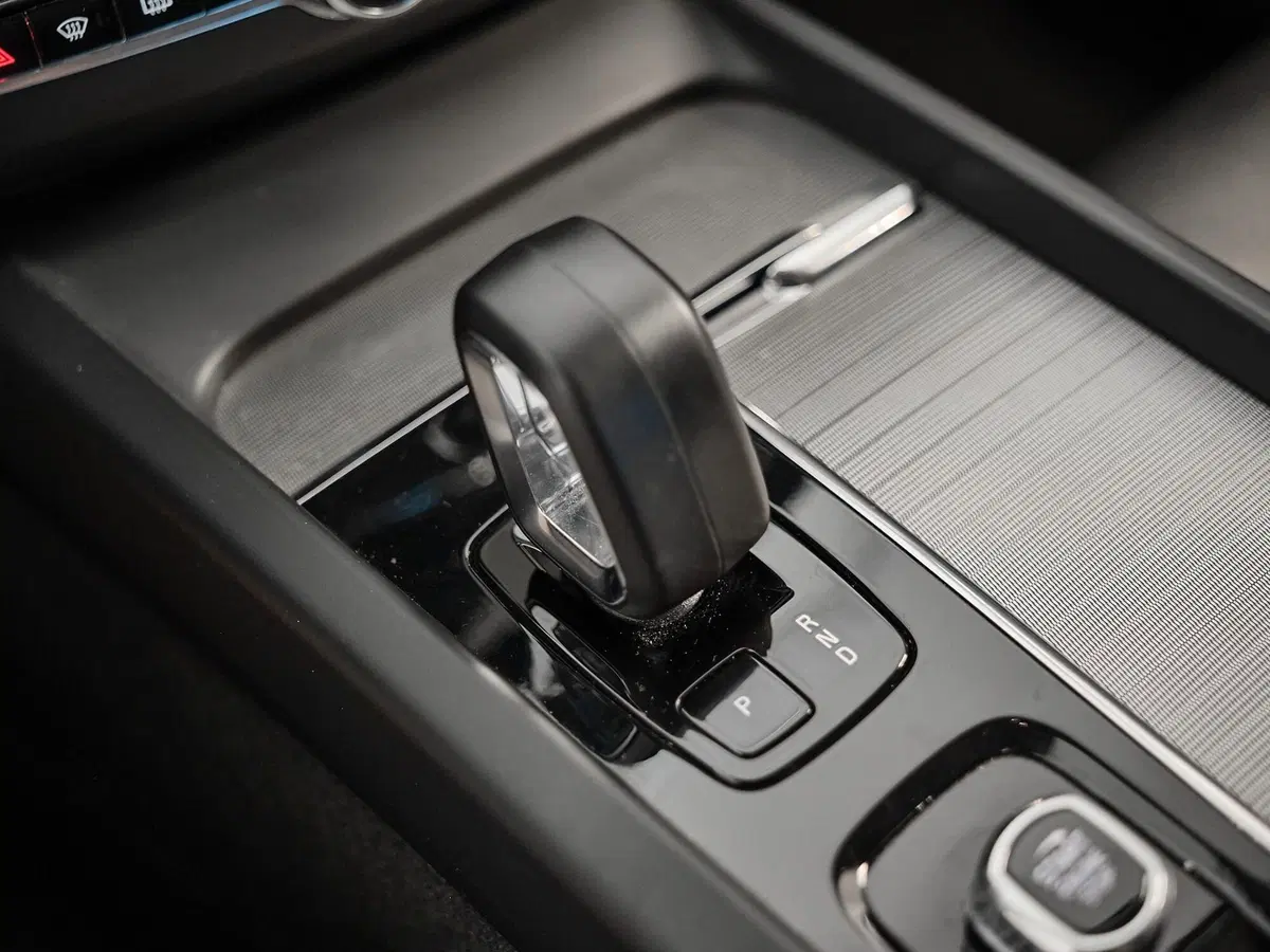 Volvo XC60 usata a Prato (15)