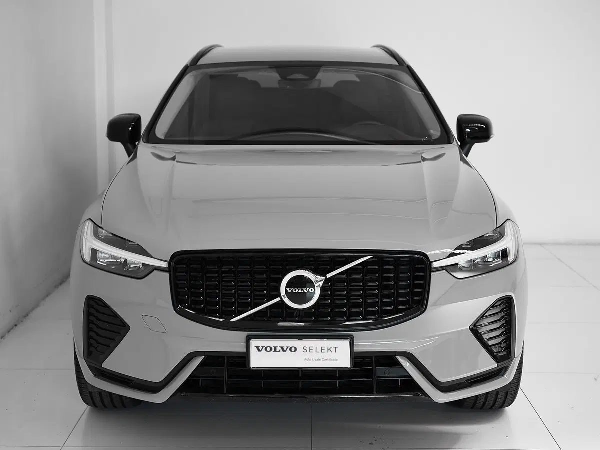 Volvo XC60 usata a Prato (2)