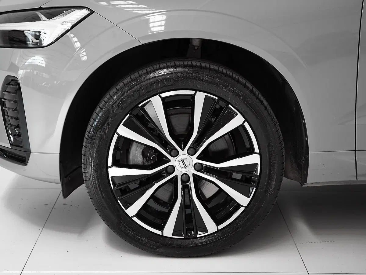 Volvo XC60 usata a Prato (3)