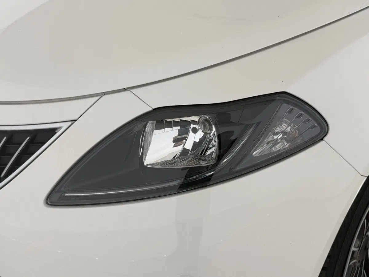 Lancia Ypsilon usata a Perugia (16)