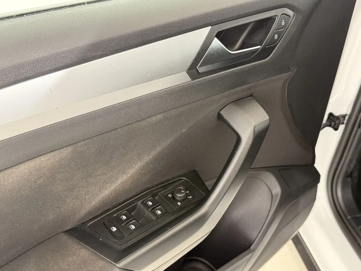 Volkswagen T-Roc usata a Perugia (19)