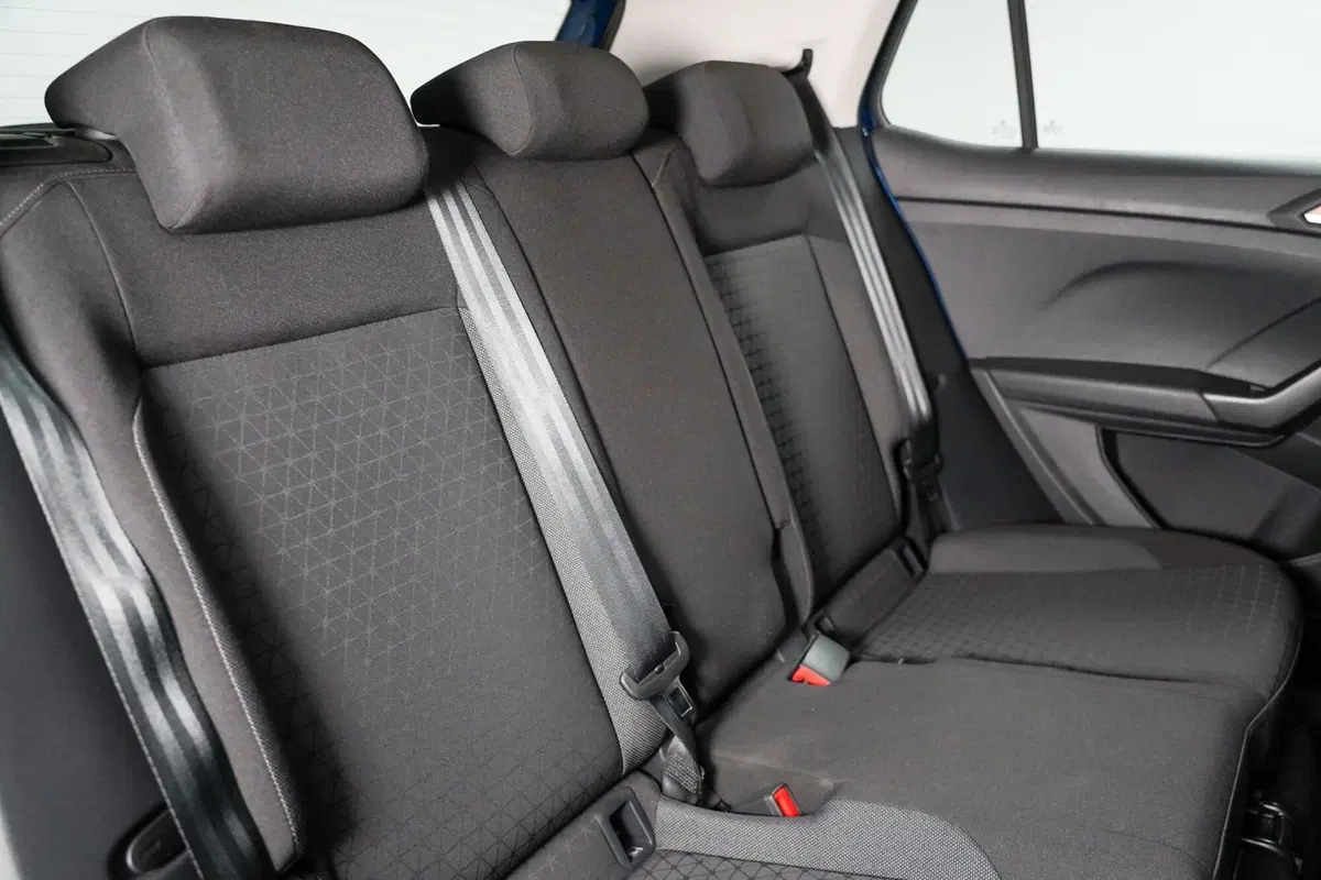 Volkswagen T-Cross usata a Varese (12)