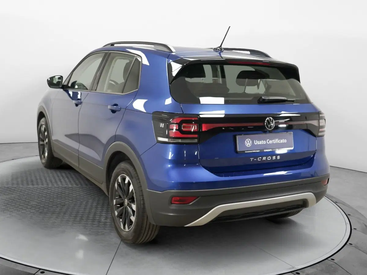 Volkswagen T-Cross usata a Varese (4)