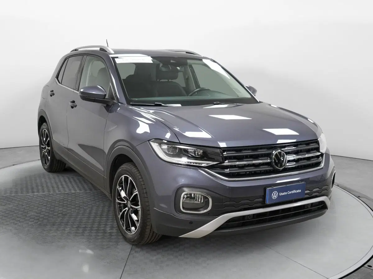 Volkswagen T-Cross usata a Varese (3)