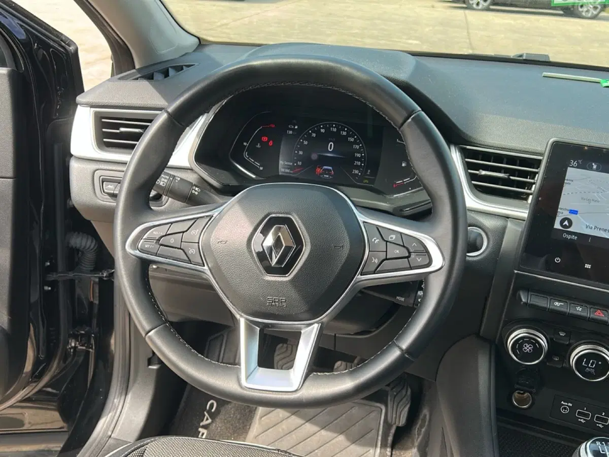 Renault Captur usata a Roma (12)
