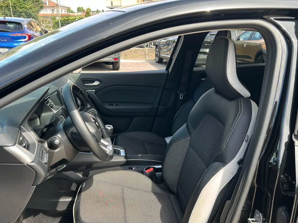 Renault Captur usata a Roma (9)