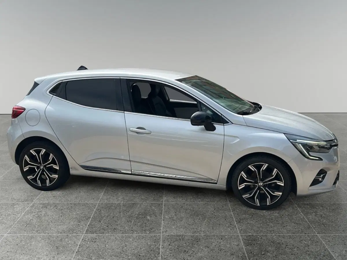 Renault Clio usata a Roma (7)
