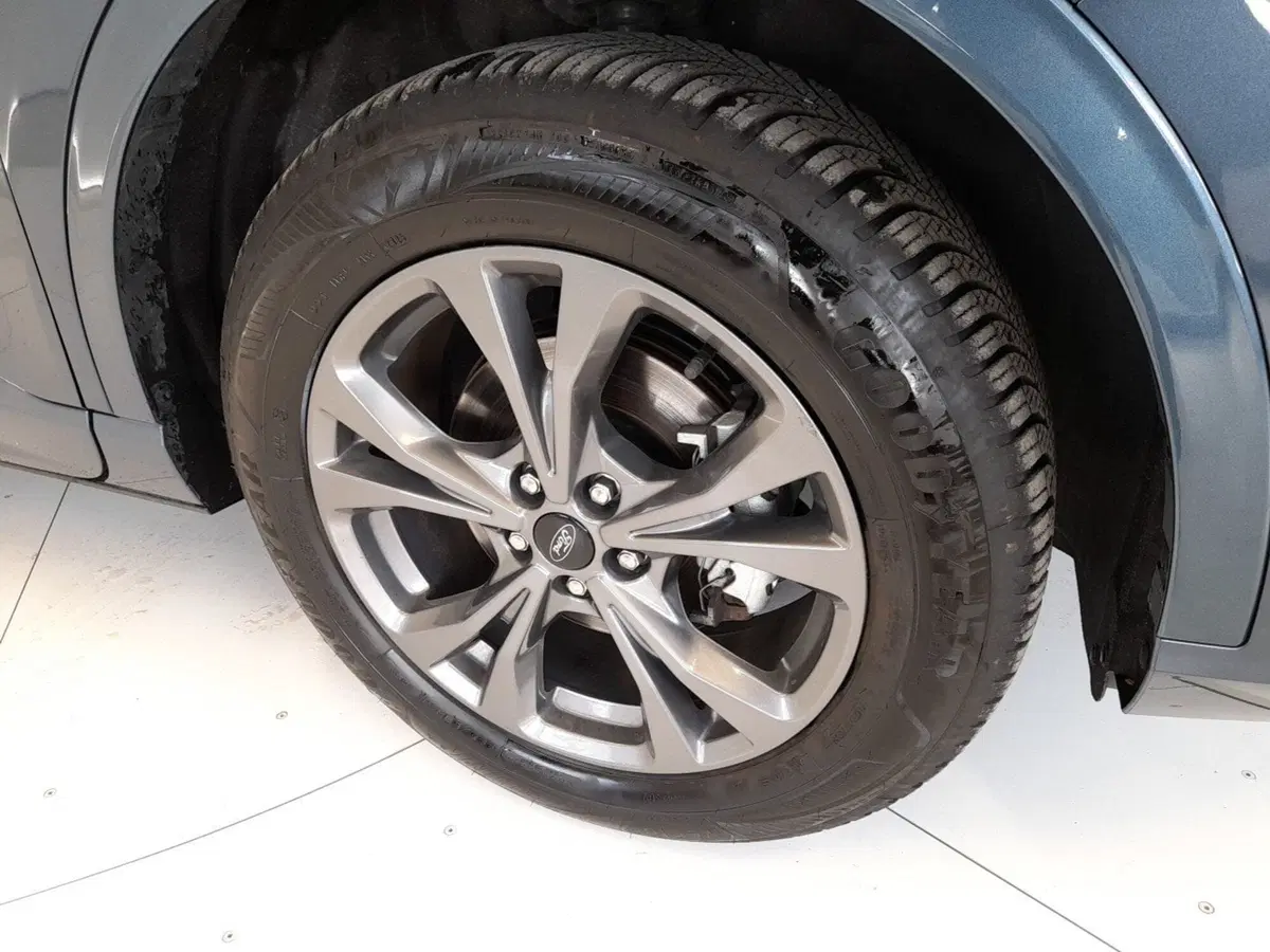 Ford Kuga usata a Bologna (7)