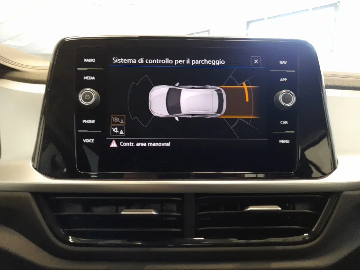 Volkswagen T-Roc usata a Bologna (13)