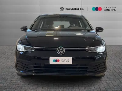 Volkswagen Golf 2.0 TDI DSG SCR Life del 2023 usata a Prato