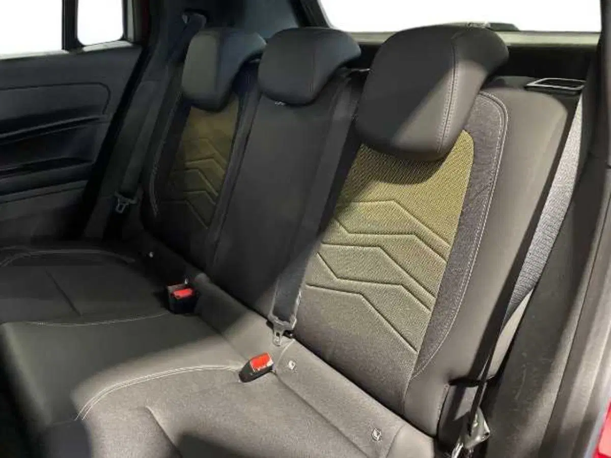 Jeep Avenger usata a Prato (12)