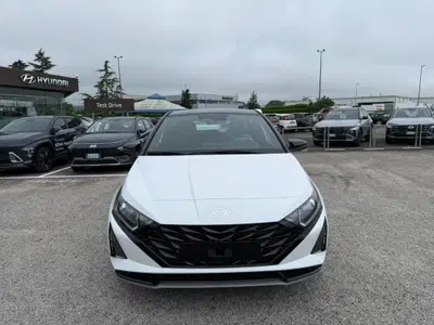 Hyundai i20 1.0 t-gdi Dark Line 90cv mt nuova a Sora