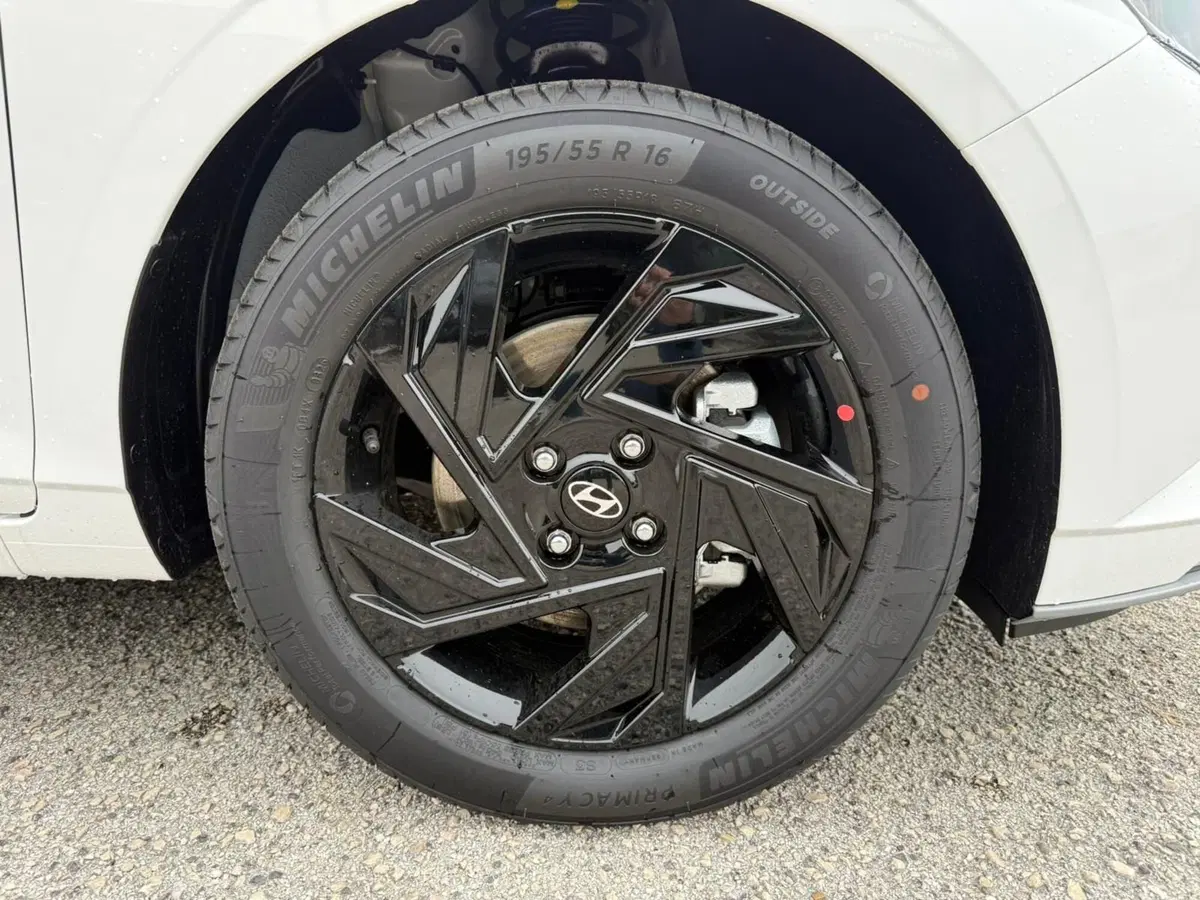 Hyundai i20 nuova a Frosinone (8)