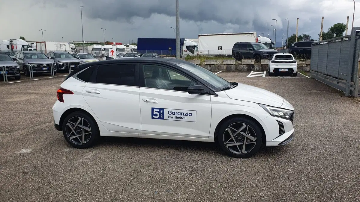 Hyundai i20 nuova a Frosinone (4)