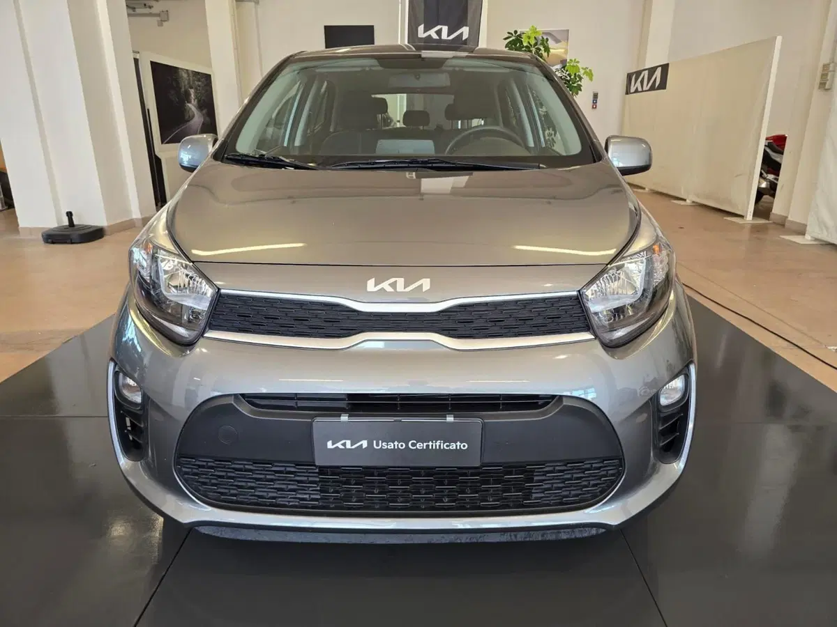 Kia Stonic usata a Rimini (2)