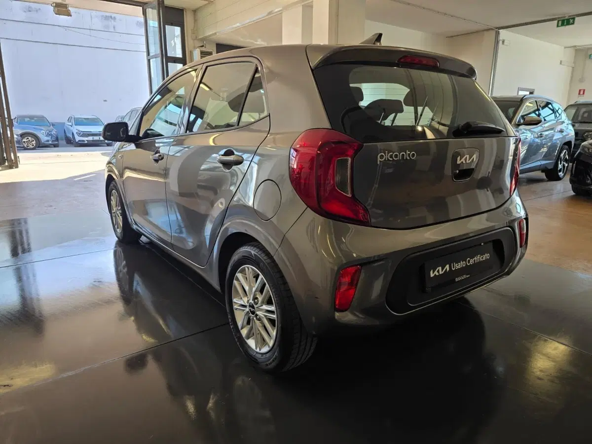 Kia Stonic usata a Rimini (4)