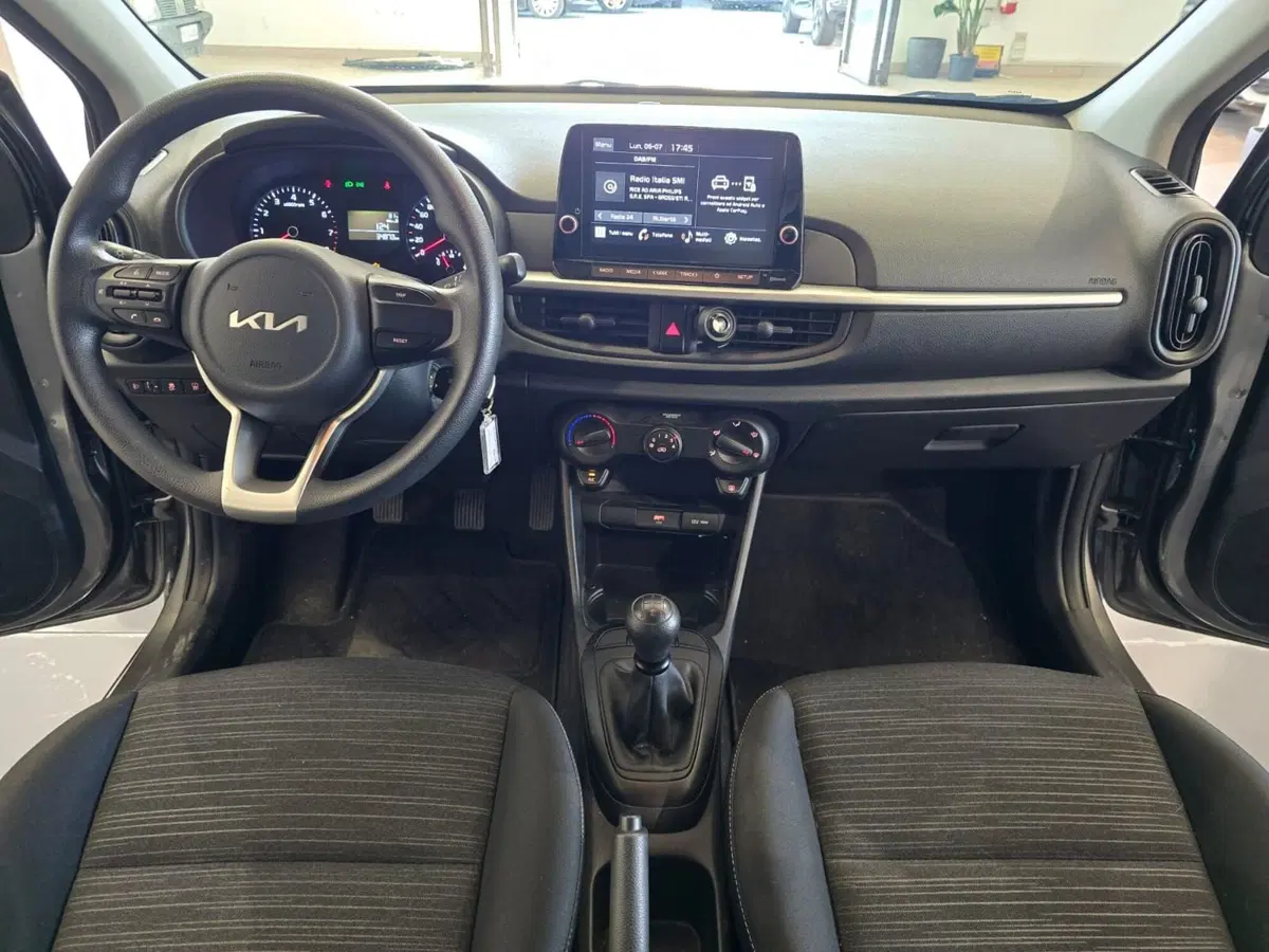 Kia Stonic usata a Rimini (7)