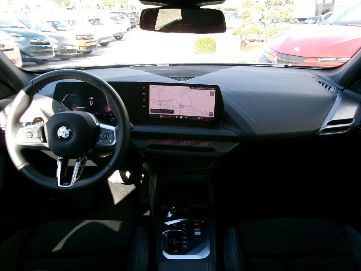 BMW Serie 1 5p. usata a Venezia (8)