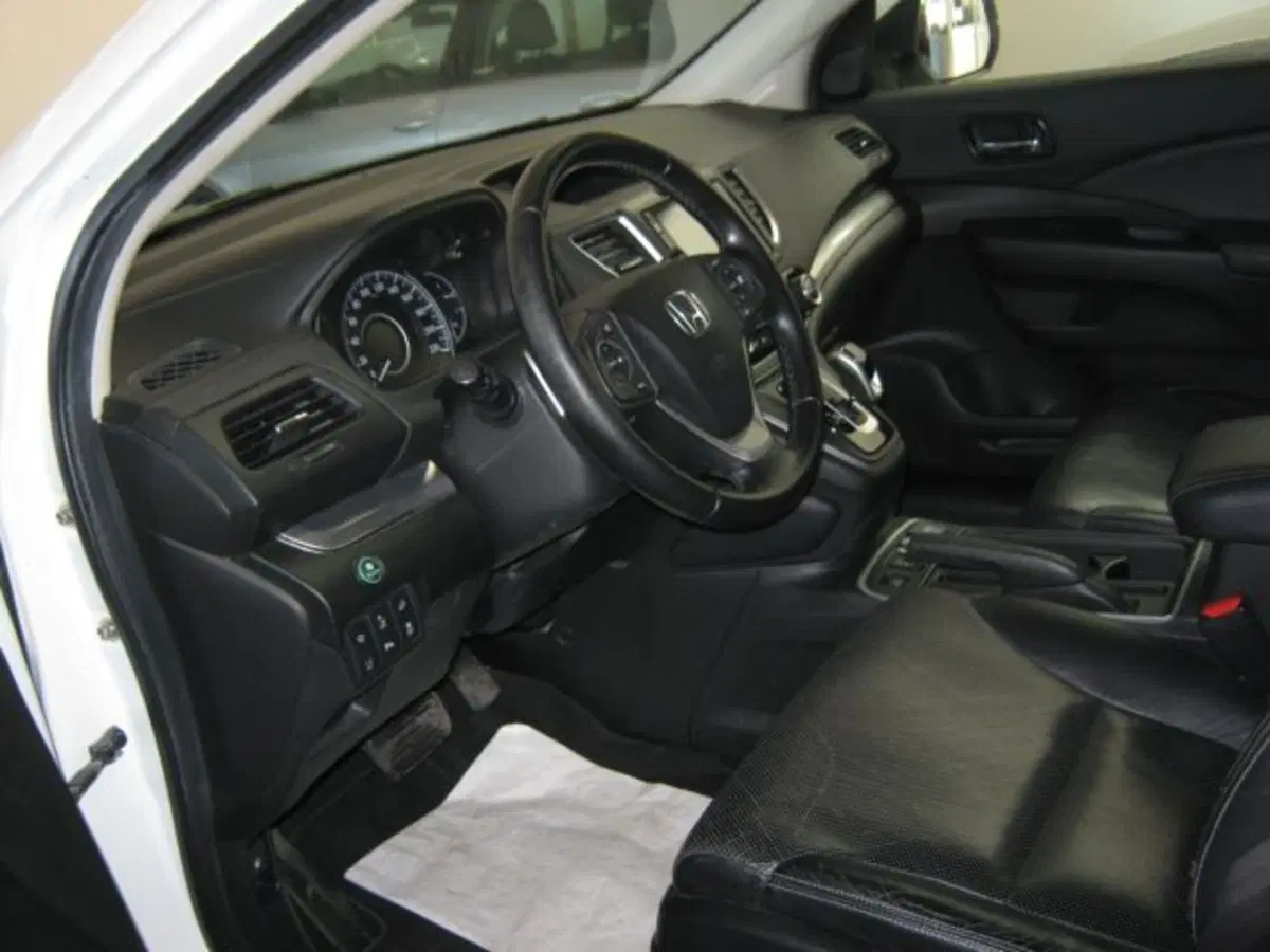 Honda CR-V usata a Fermo (4)
