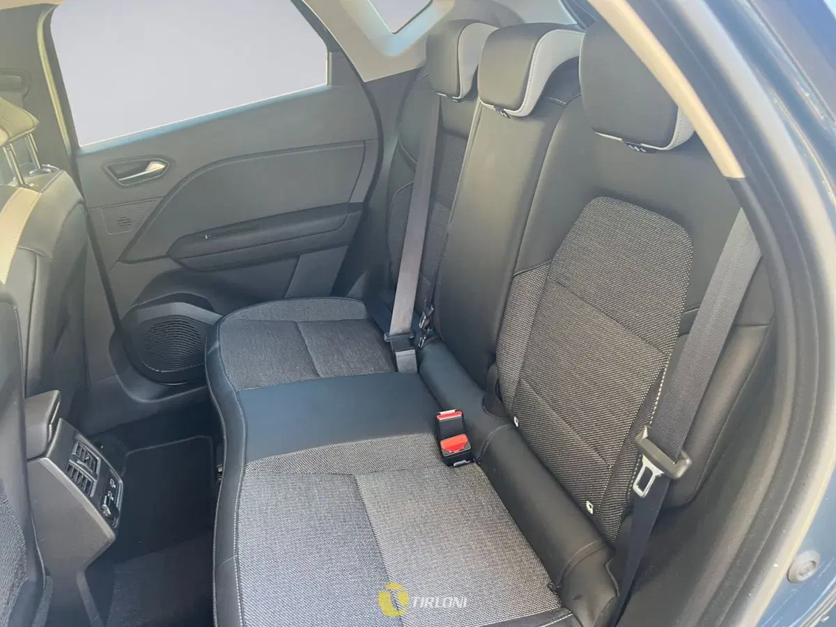 Renault Captur usata a Milano (12)