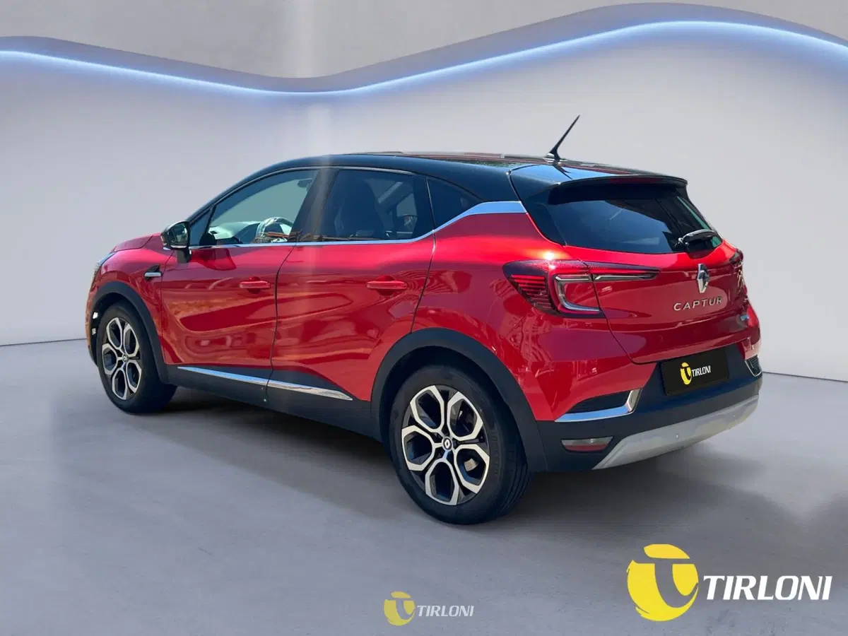 Renault Captur usata a Milano (2)