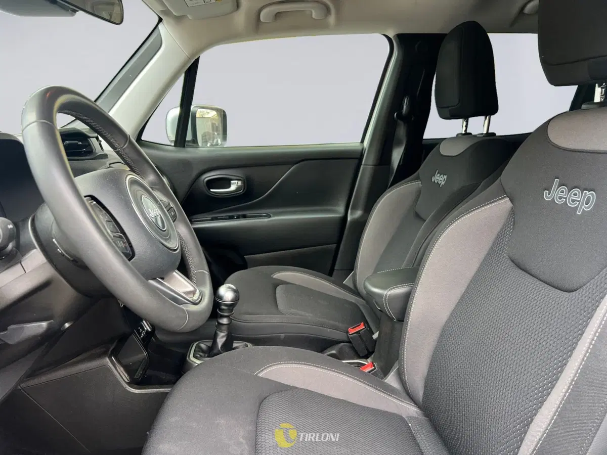 Jeep Renegade usata a Milano (10)