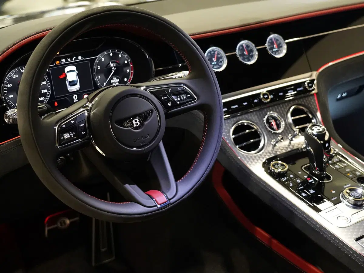 Bentley Continental GT usata a Milano (4)