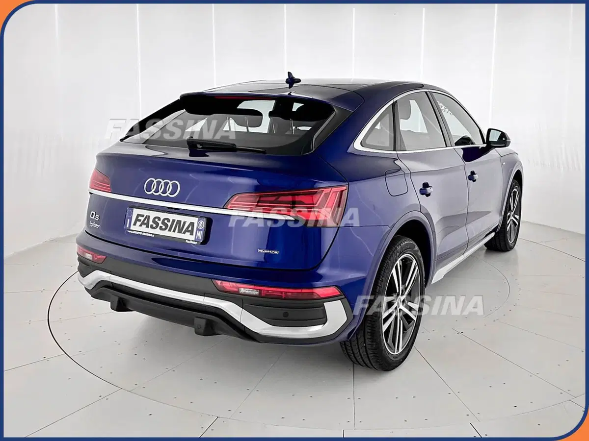Audi Q5 Sportback usata a Milano (4)