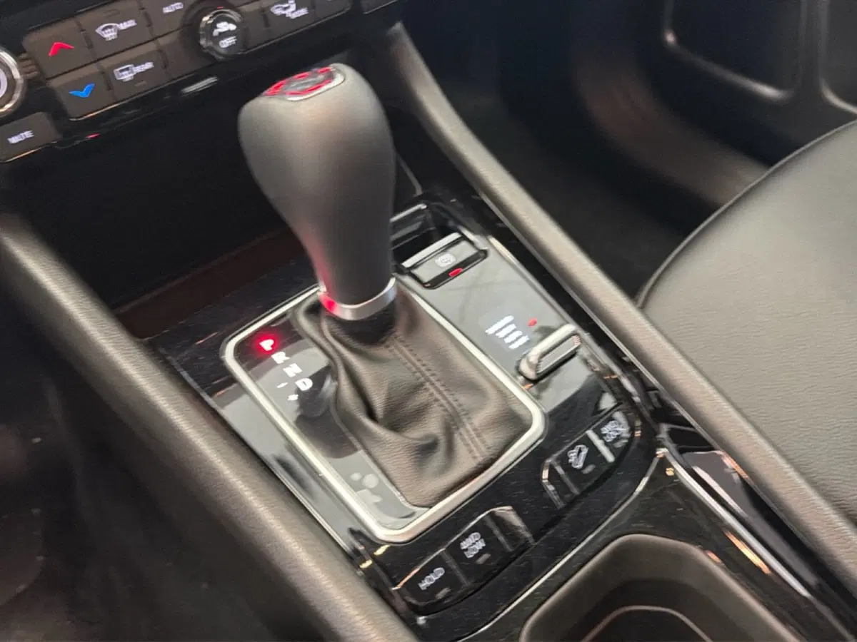 Jeep Compass nuova a Palermo (14)