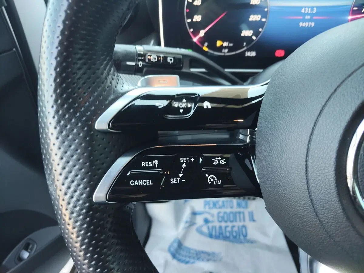 Mercedes-Benz GLC SUV usata a Modena (12)