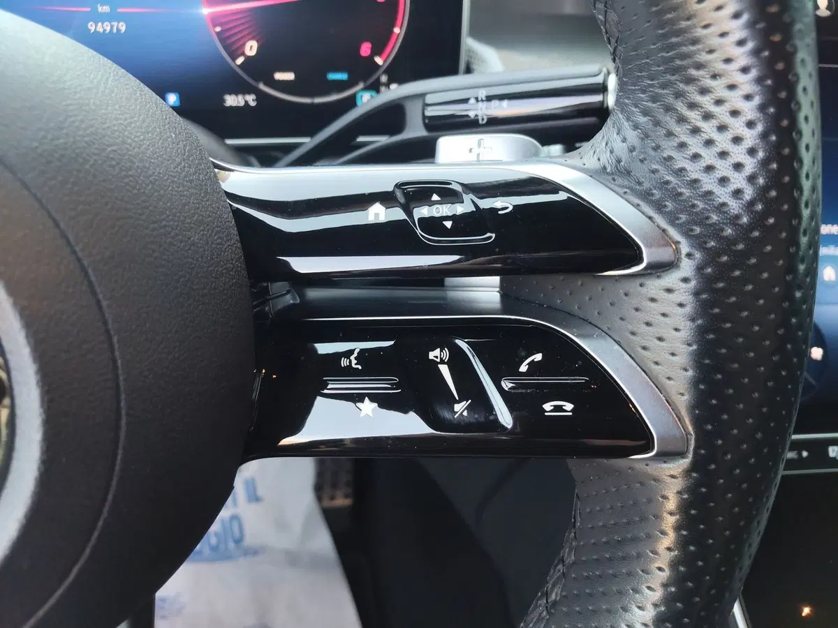 Mercedes-Benz GLC SUV usata a Modena (13)
